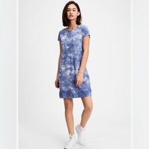 GAP T-Shirt Dress